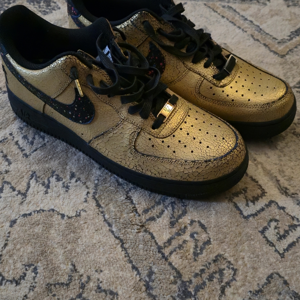 Nike Air Force 1